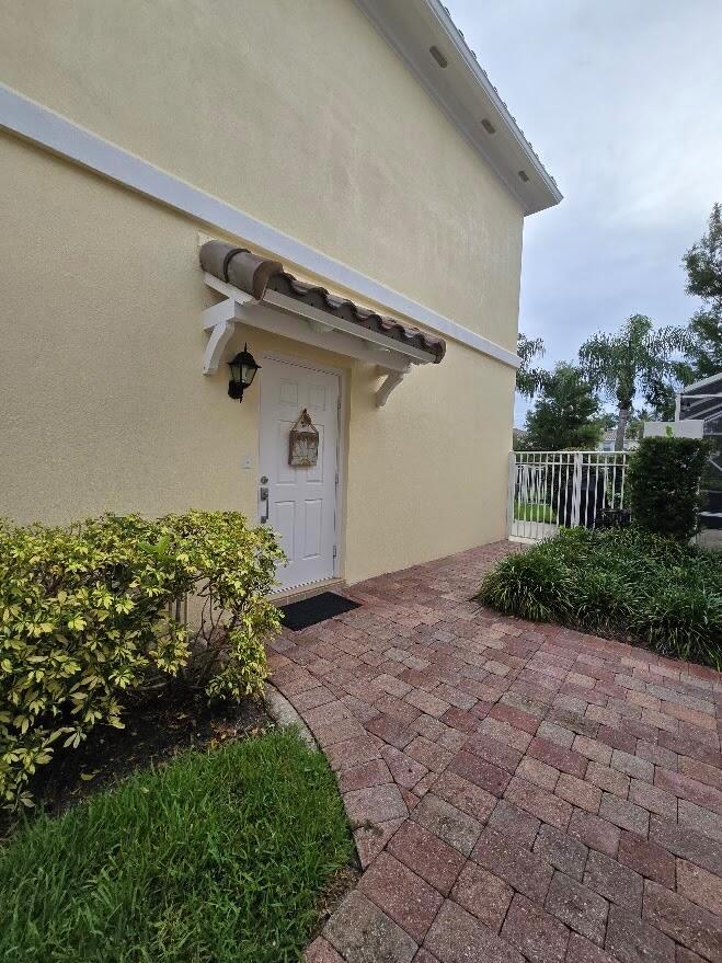 144 Santa Barbara Way