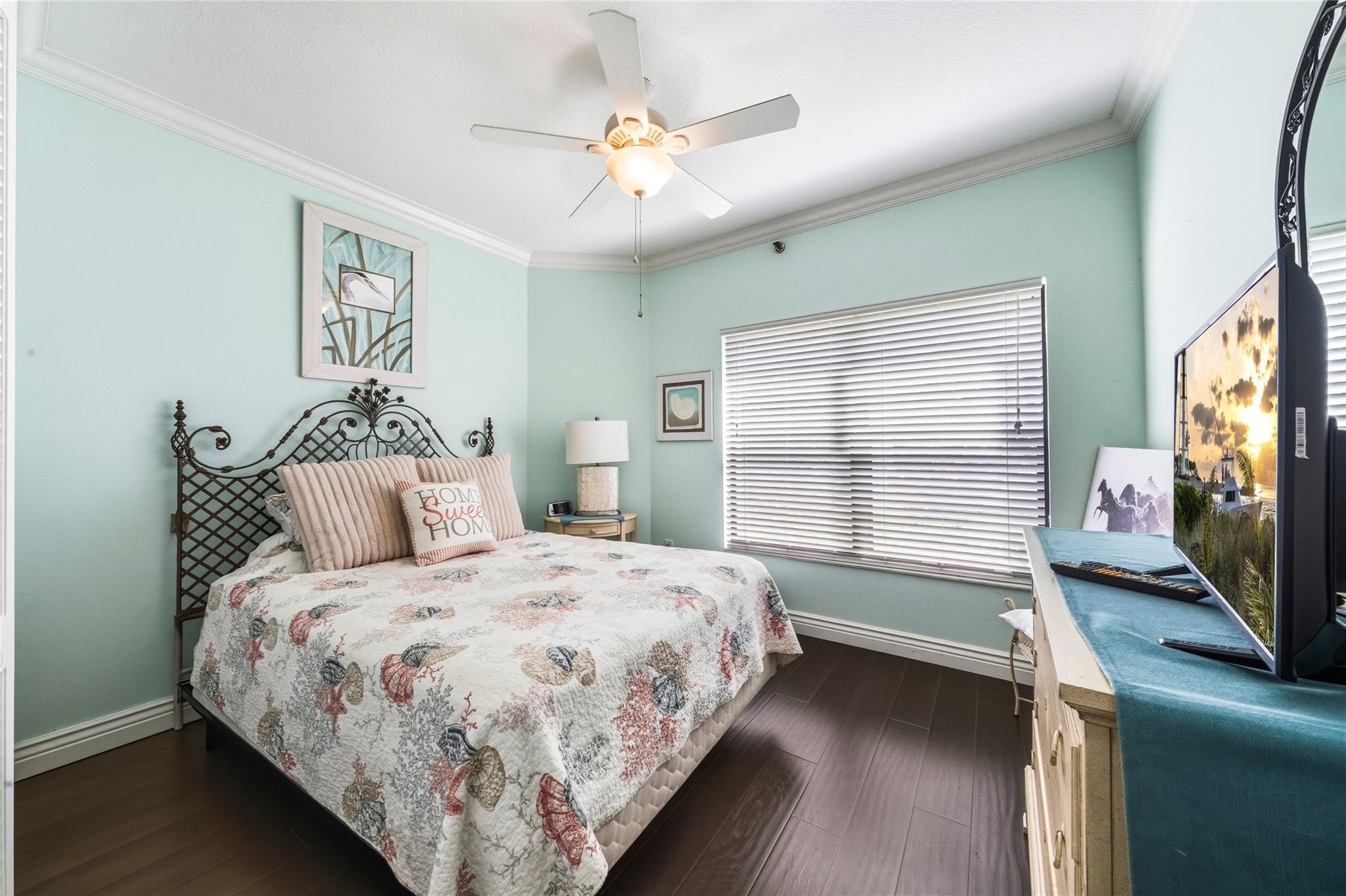 Villa Sonrisa Boca Pointe - Residential