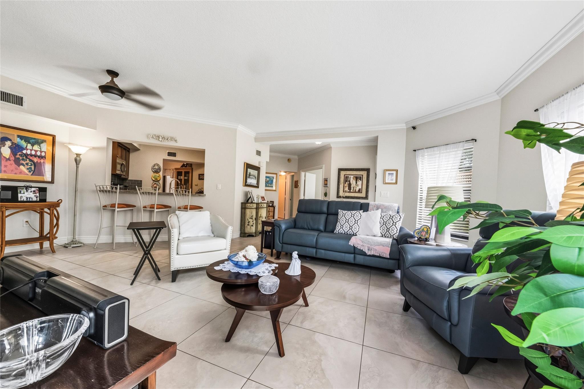 View photos, virtual tours, details... 6606 Villa Sonrisa Dr 910