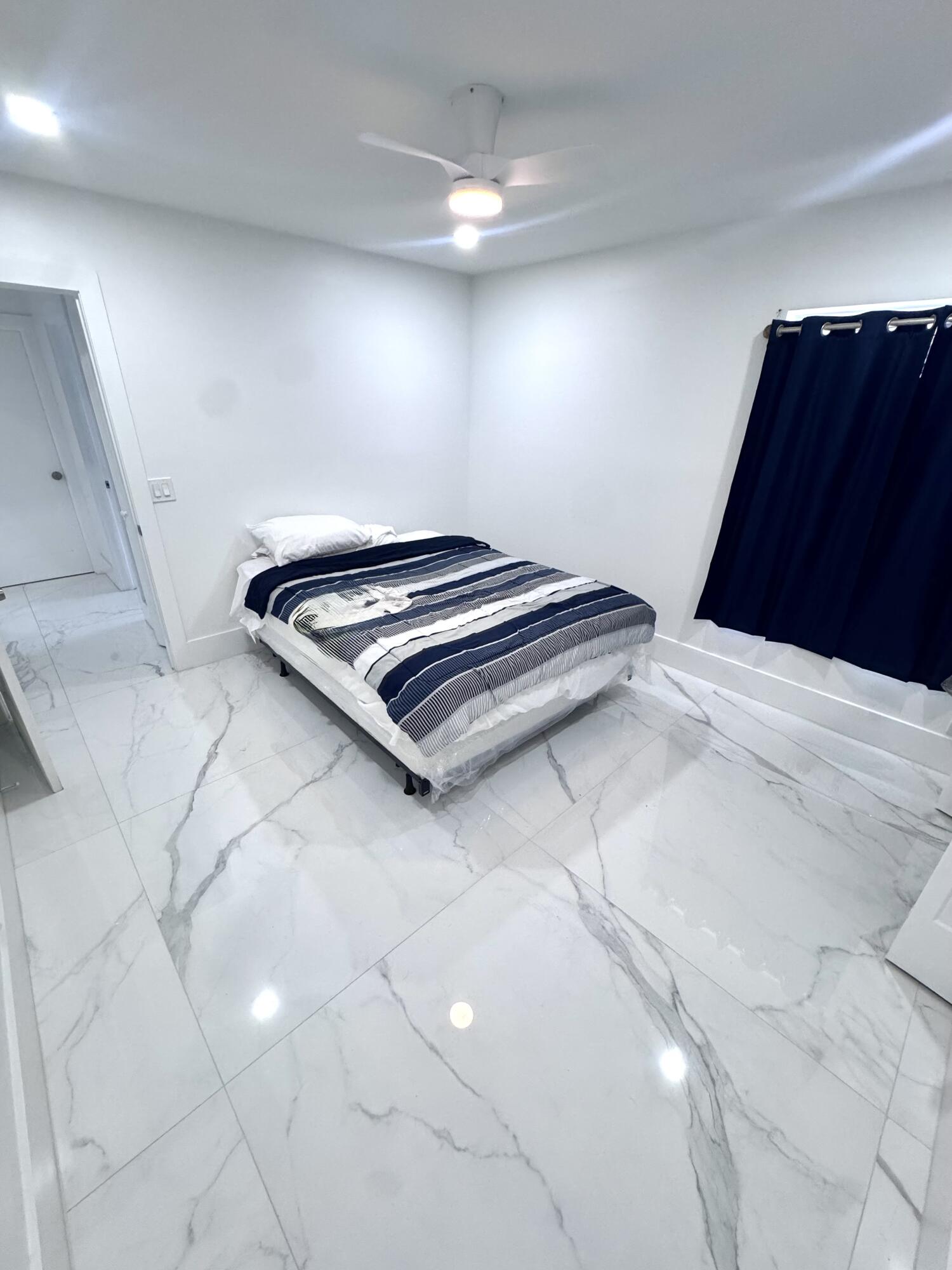 The Acreage - Residential Lease