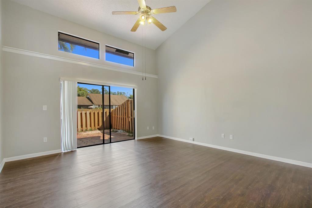 PARKSIDE GREEN - Residential