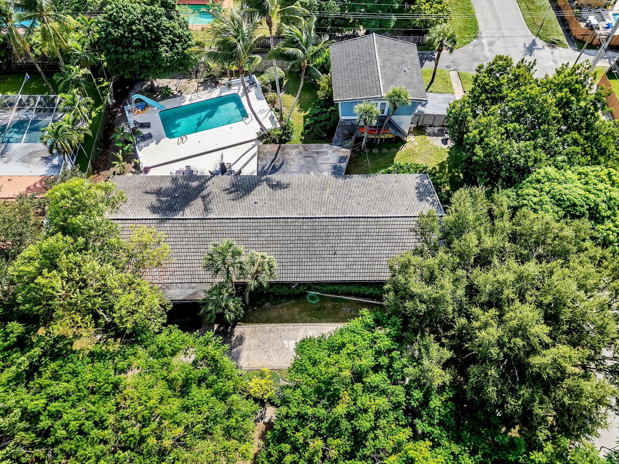 Hollywood Hills 6-22 B - Residential