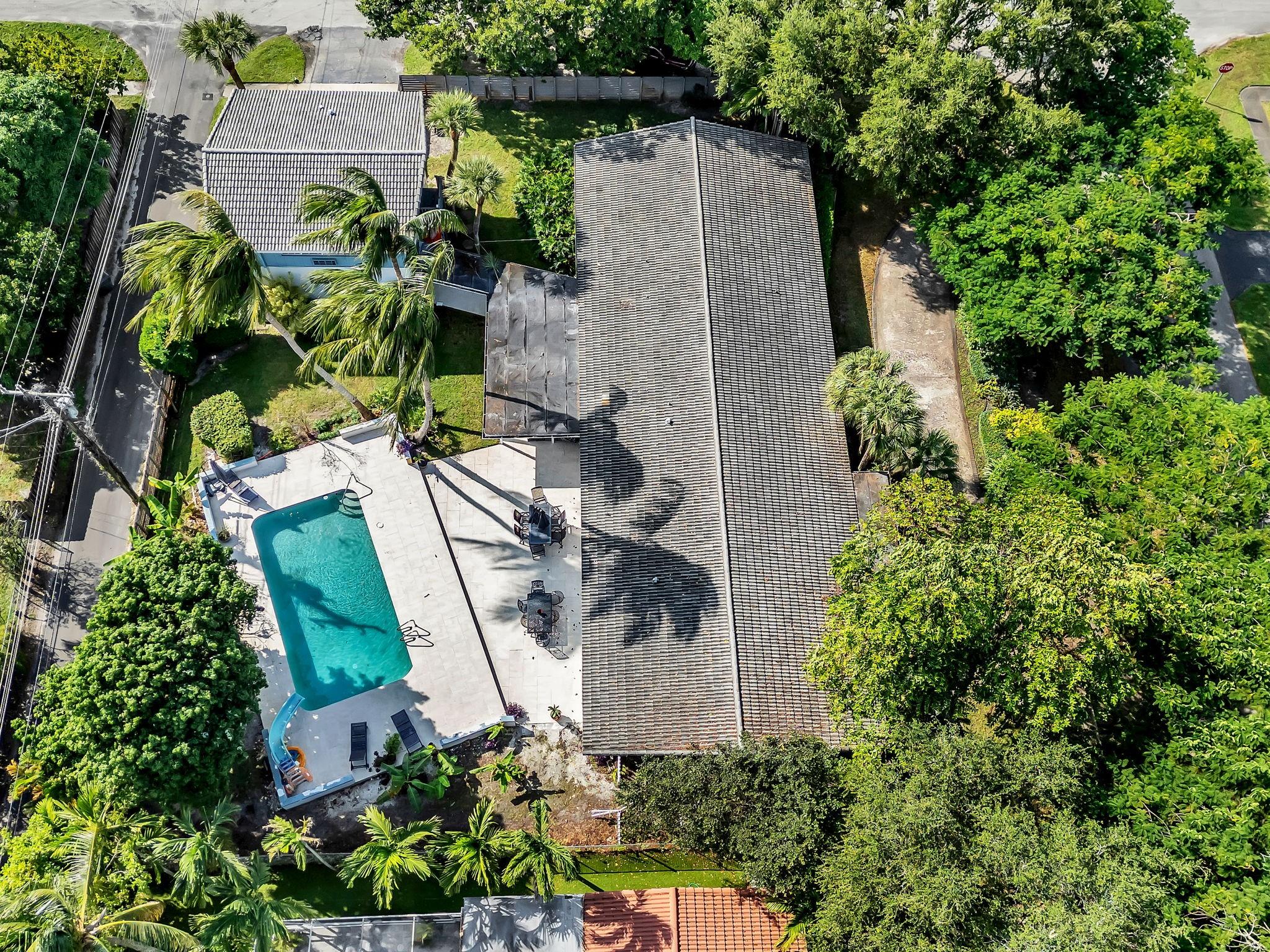 Hollywood Hills 6-22 B - Residential