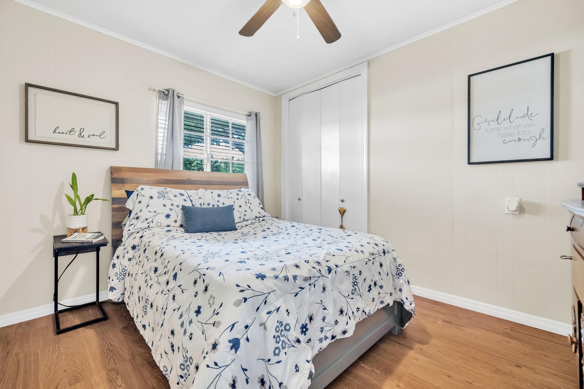 Hollywood Hills 6-22 B - Residential