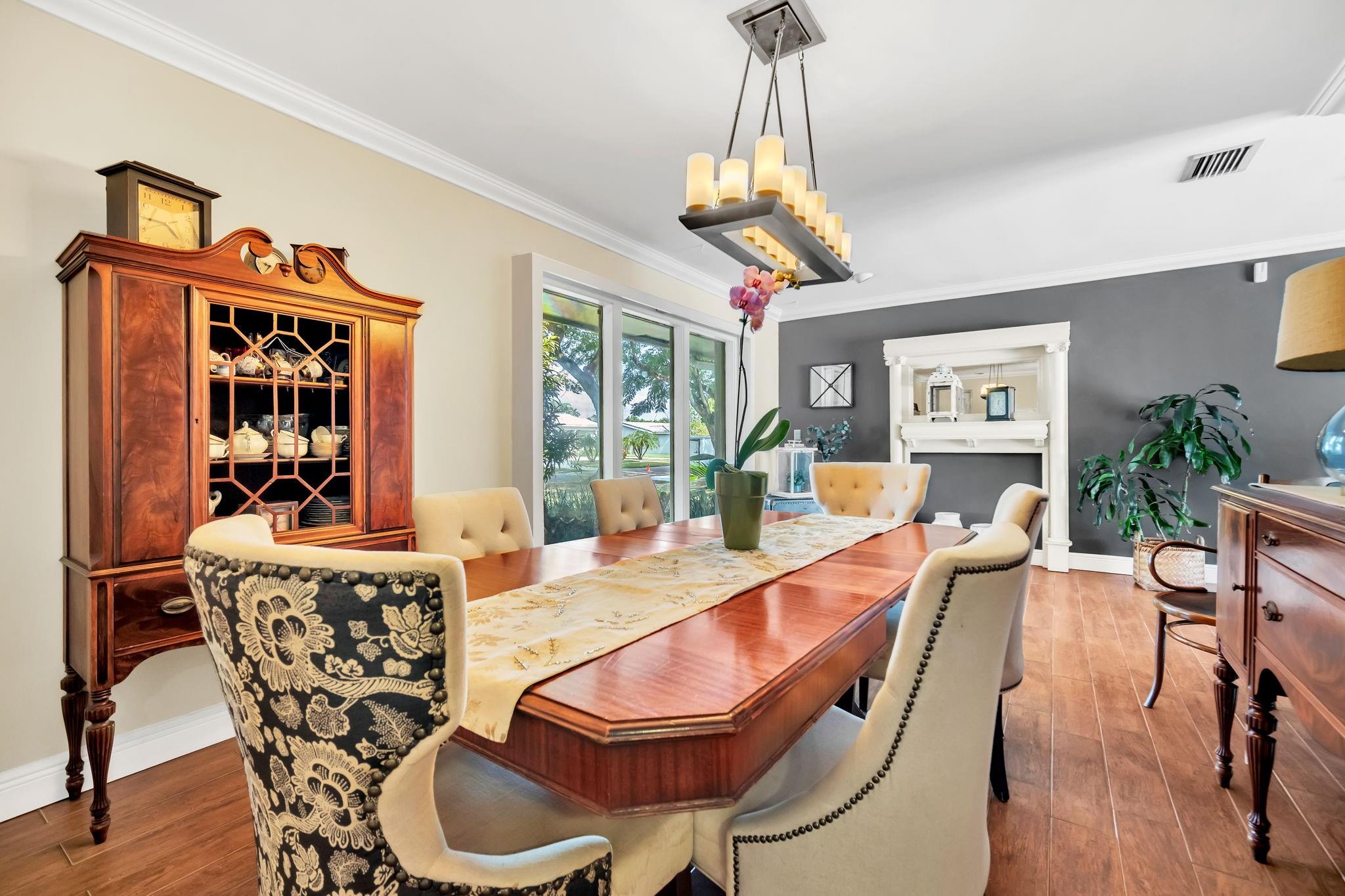 Hollywood Hills 6-22 B - Residential