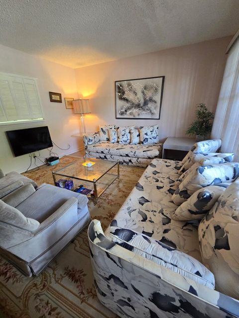 1010 Berkshire A Deerfield Beach FL 33442