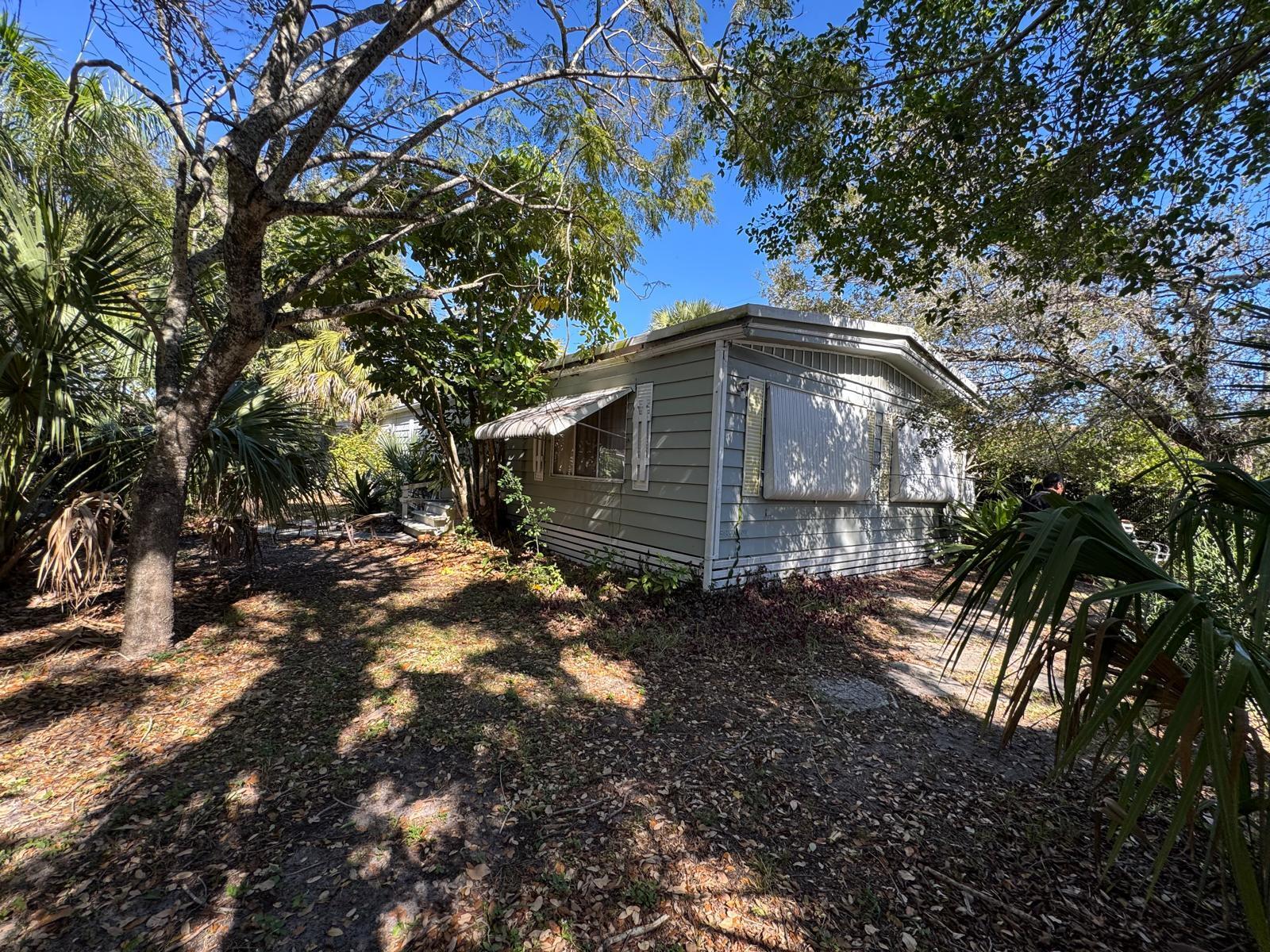 2555 Pga Boulevard 120