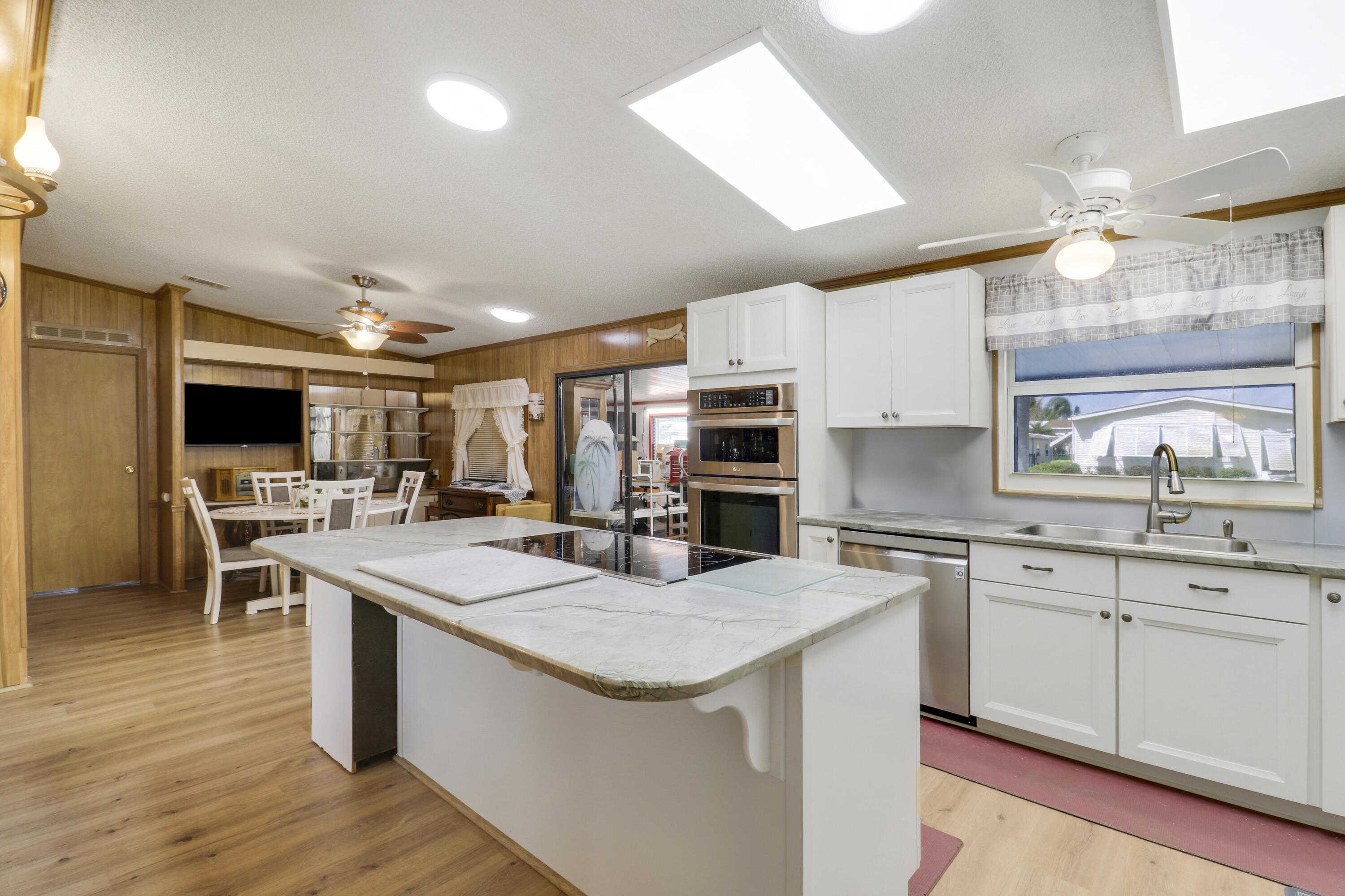 CAMBRIDGE AT HERITAGE RIDGE - Residential