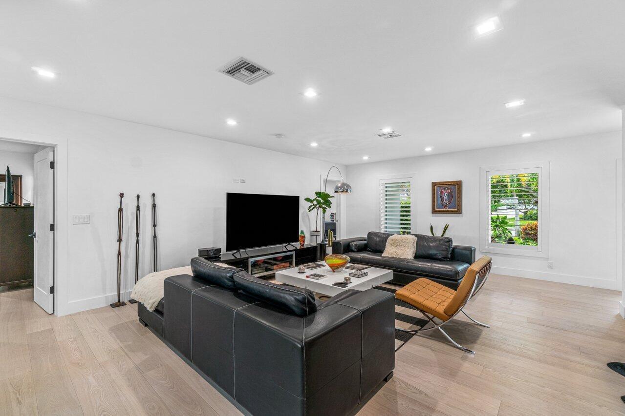 CAMINO GARDENS - Residential