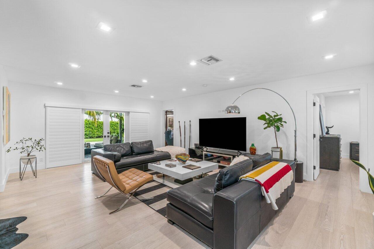 CAMINO GARDENS - Residential