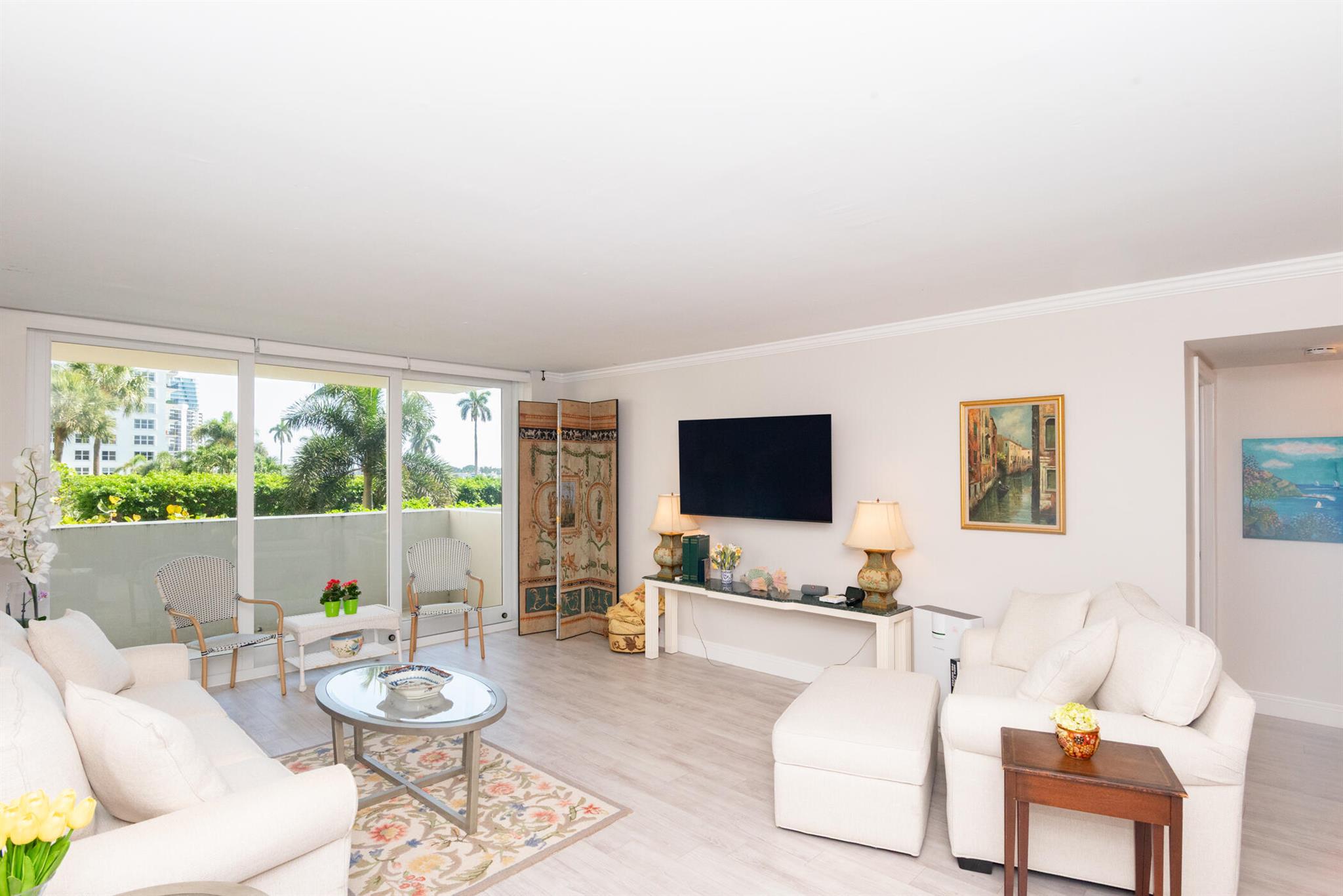 1801 S Flagler Drive 205, West Palm Beach, FL, 33401/$645,000 1 1801 S Flagler Drive 205