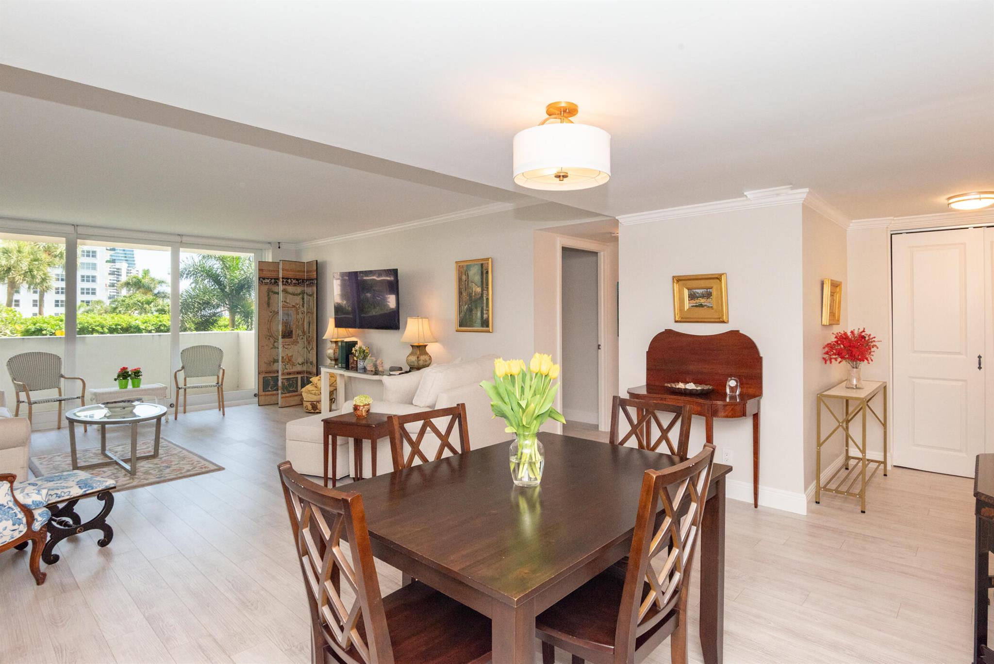 1801 S Flagler Drive 205, West Palm Beach, FL, 33401/$645,000 3 1801 S Flagler Drive 205