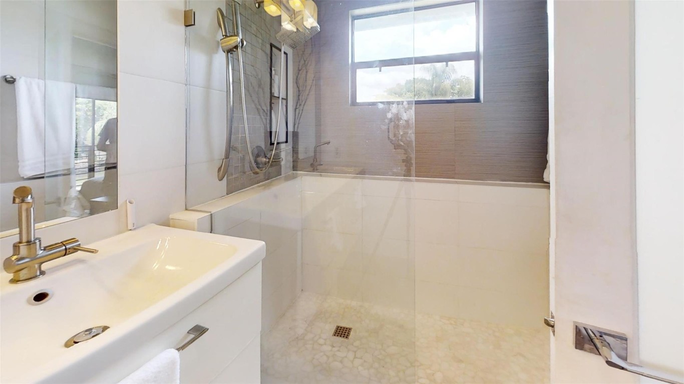 Cypress Run 93-16 B - Residential