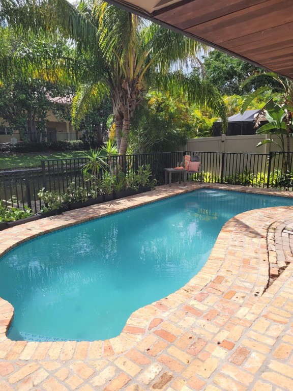 Cypress Run 93-16 B - Residential