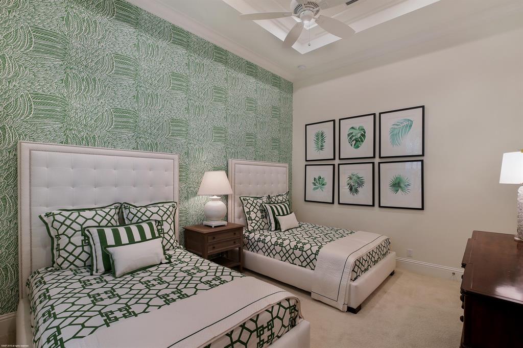 OLD PALM - Residential