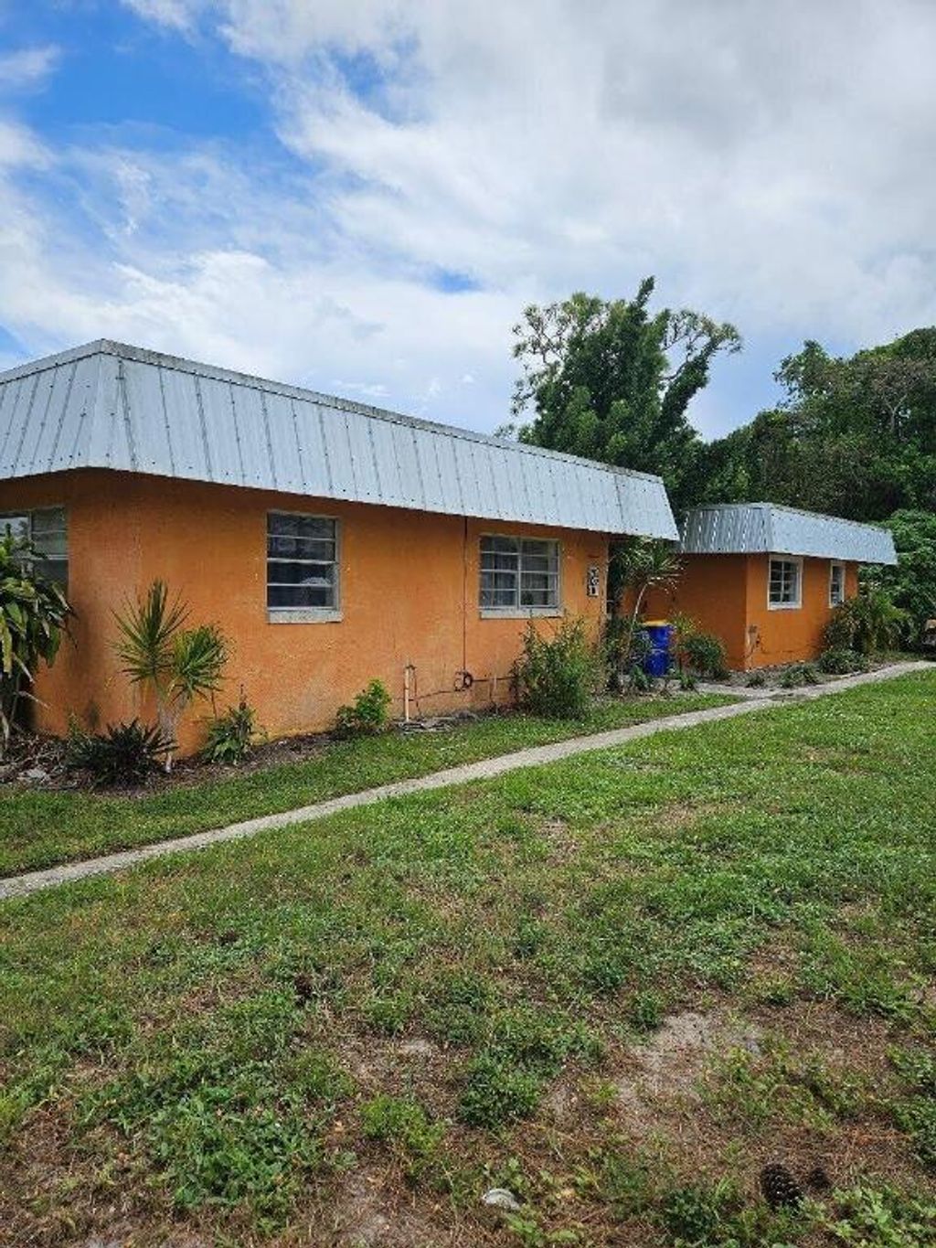 Photo of 3042 SE Clayton Street, Stuart, FL 34997 (MLS # R11016334)