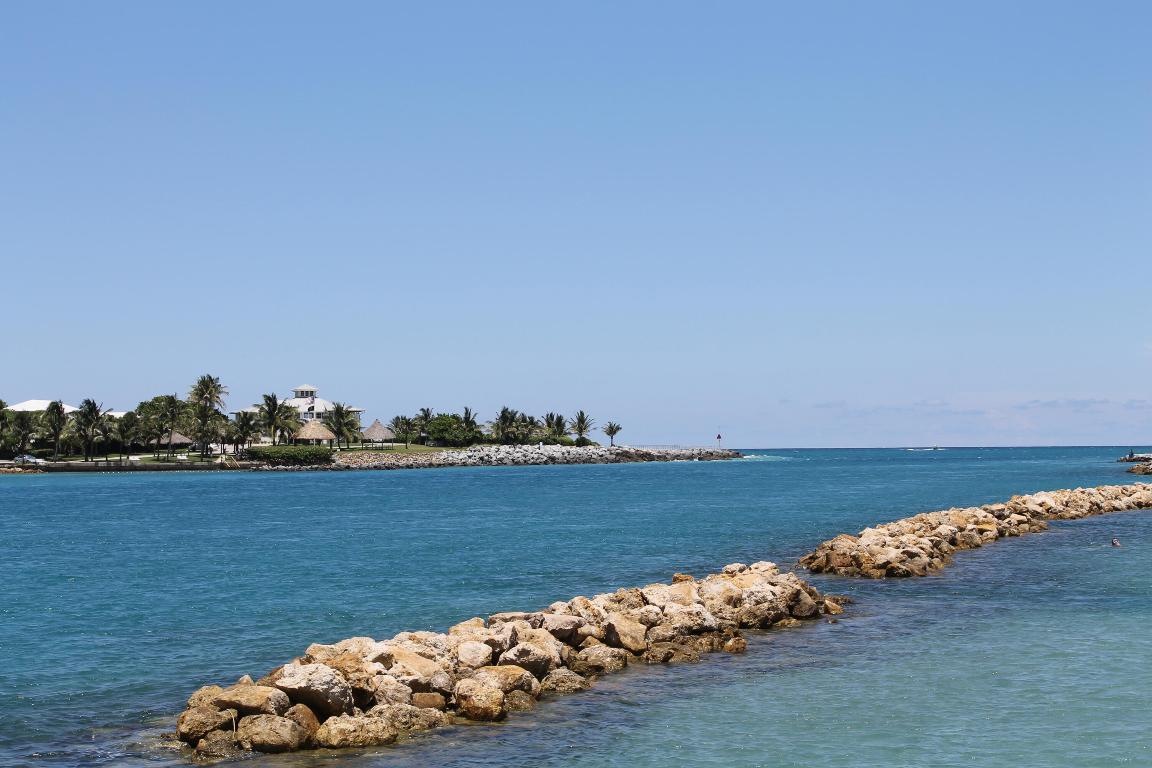 VILLAS OF OCEAN DUNES PL 4 - Residential Lease