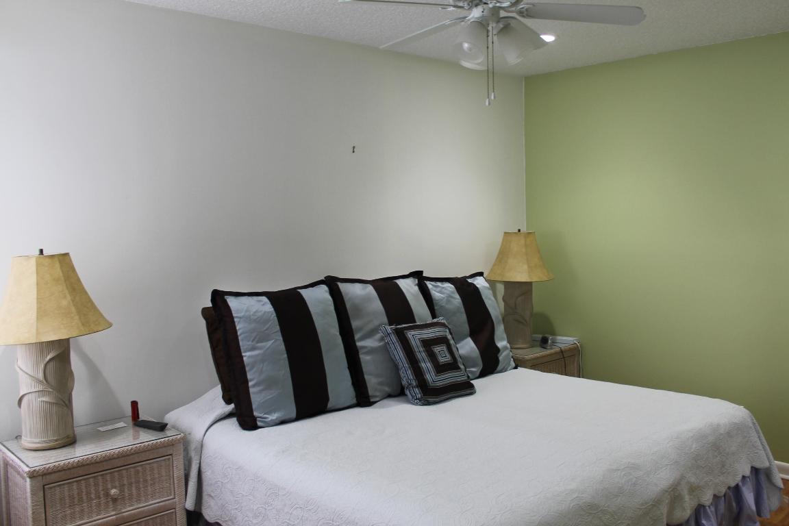 VILLAS OF OCEAN DUNES PL 4 - Residential Lease