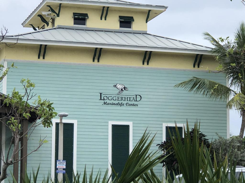 VILLAS OF OCEAN DUNES PL 4 - Residential Lease