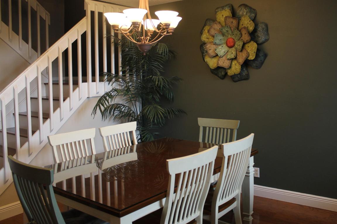 VILLAS OF OCEAN DUNES PL 4 - Residential Lease