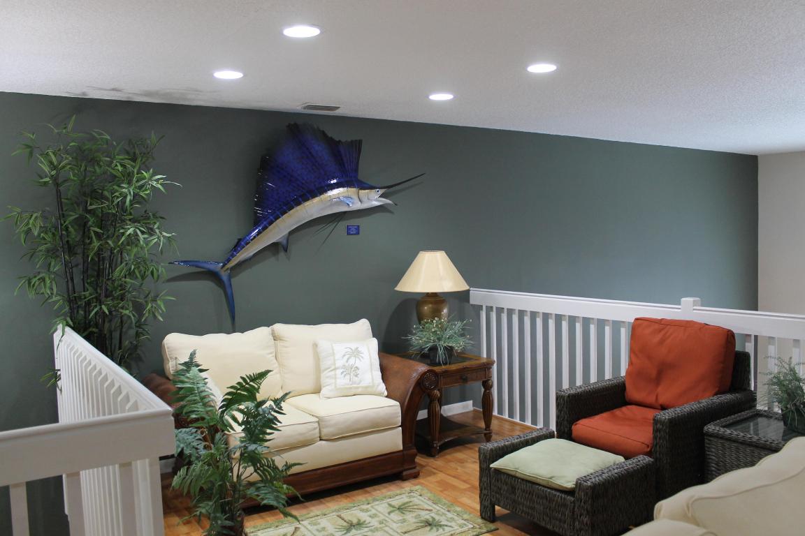 VILLAS OF OCEAN DUNES PL 4 - Residential Lease