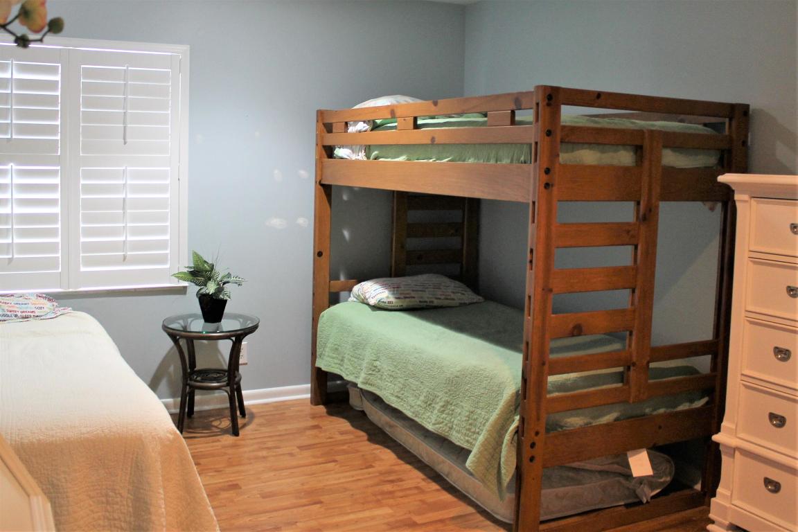 VILLAS OF OCEAN DUNES PL 4 - Residential Lease