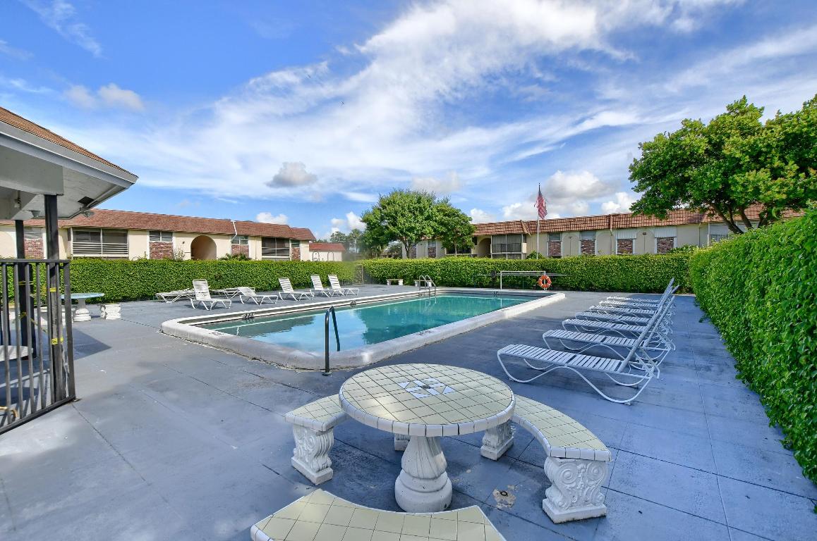 EDGEWOOD CONDOS - Residential Lease