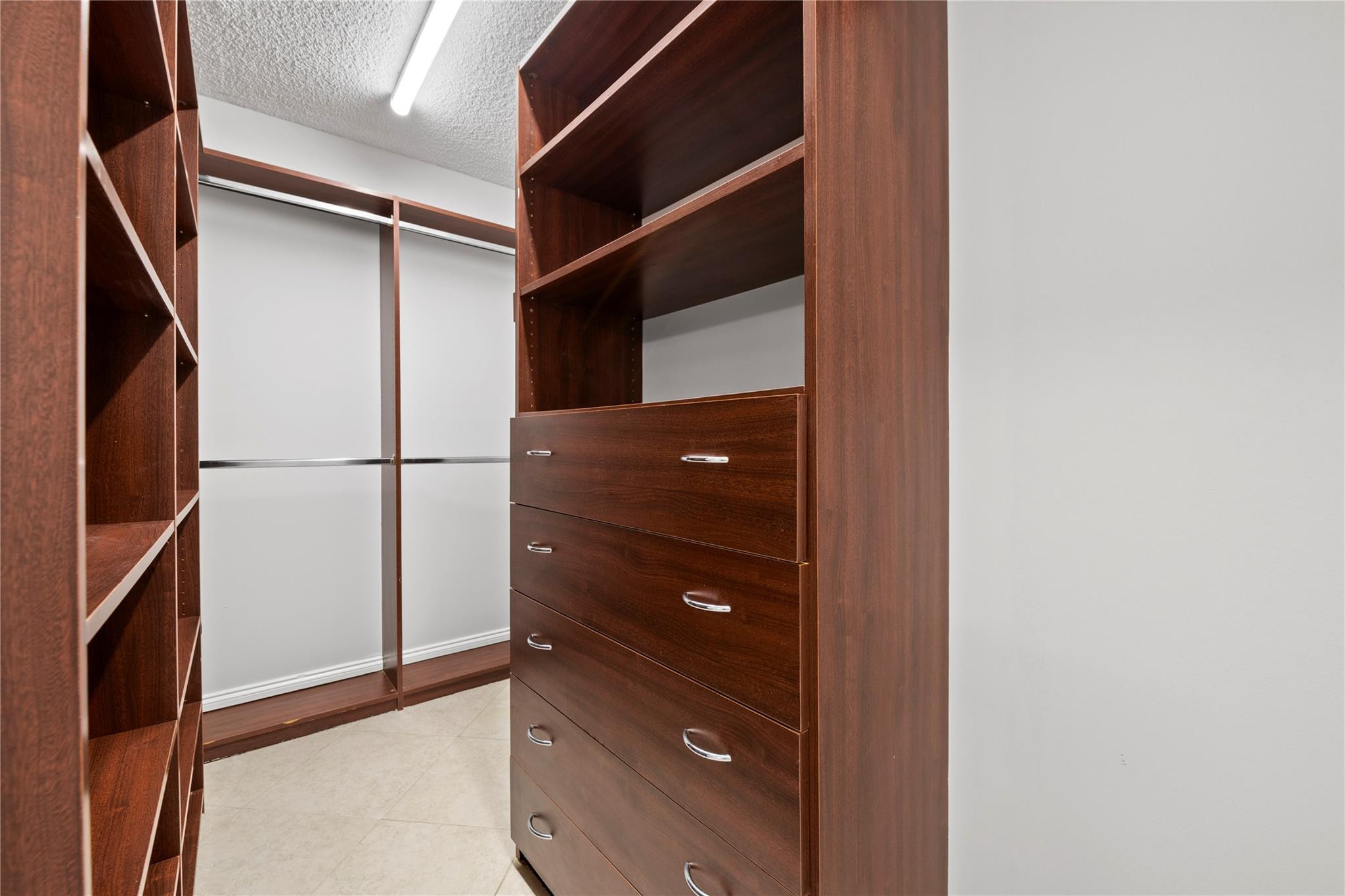 Playa Del Sol - Residential Lease