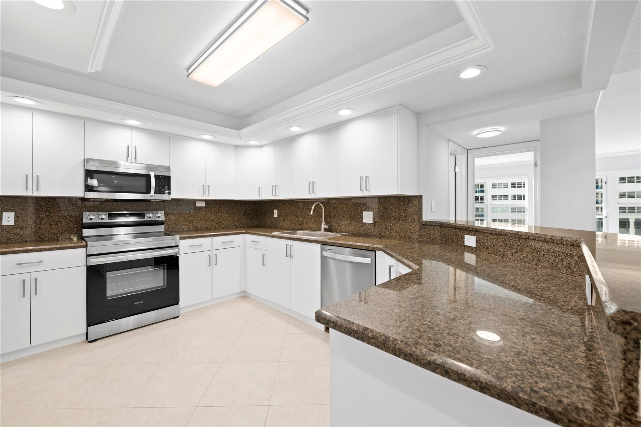 Playa Del Sol - Residential Lease