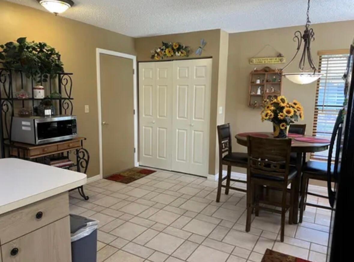 OLD DIXIE ESTATES - Residential