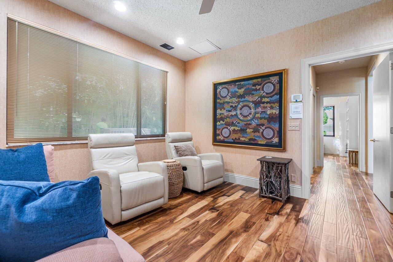 FRENCHMANS CREEK PAR E-3 - Residential