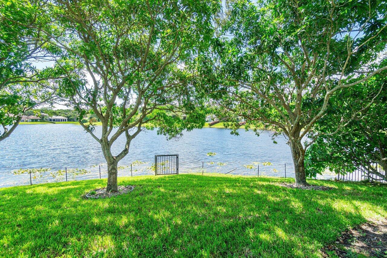 FRENCHMANS CREEK PAR E-3 - Residential