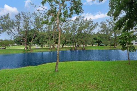 A home in Deerfield Beach