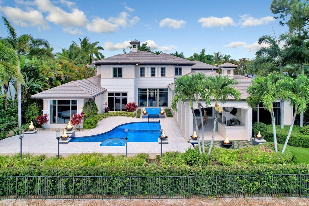 Photo of 11769 Calla Lilly Court, Palm Beach Gardens, FL 33418 (MLS # R11103666)