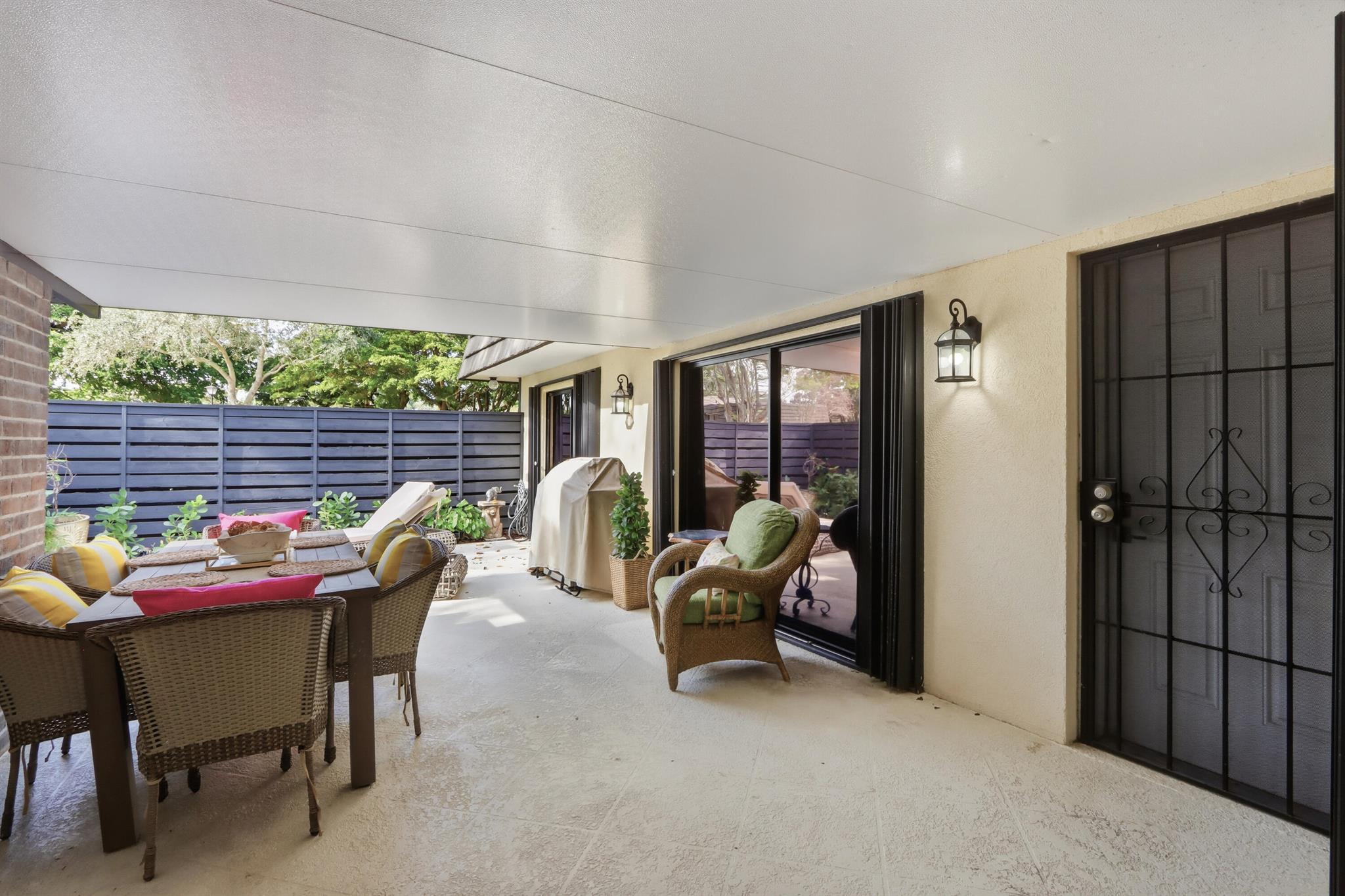 GLENWOOD TWNHS - Residential