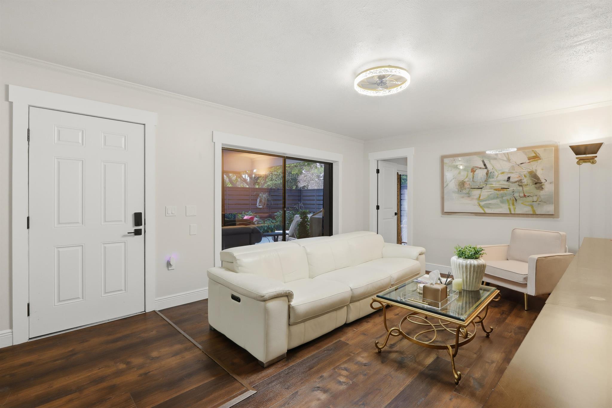 GLENWOOD TWNHS - Residential