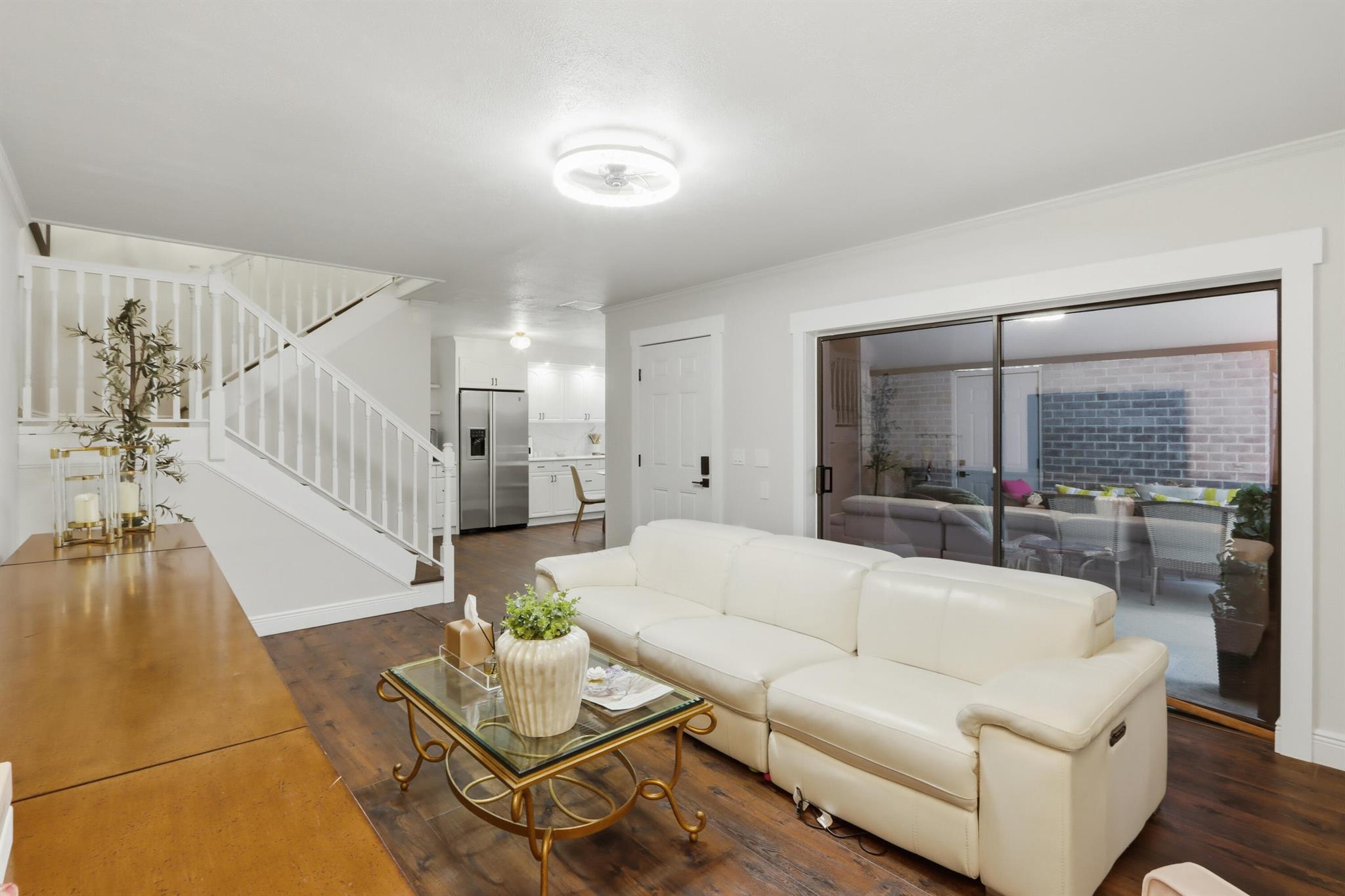 GLENWOOD TWNHS - Residential