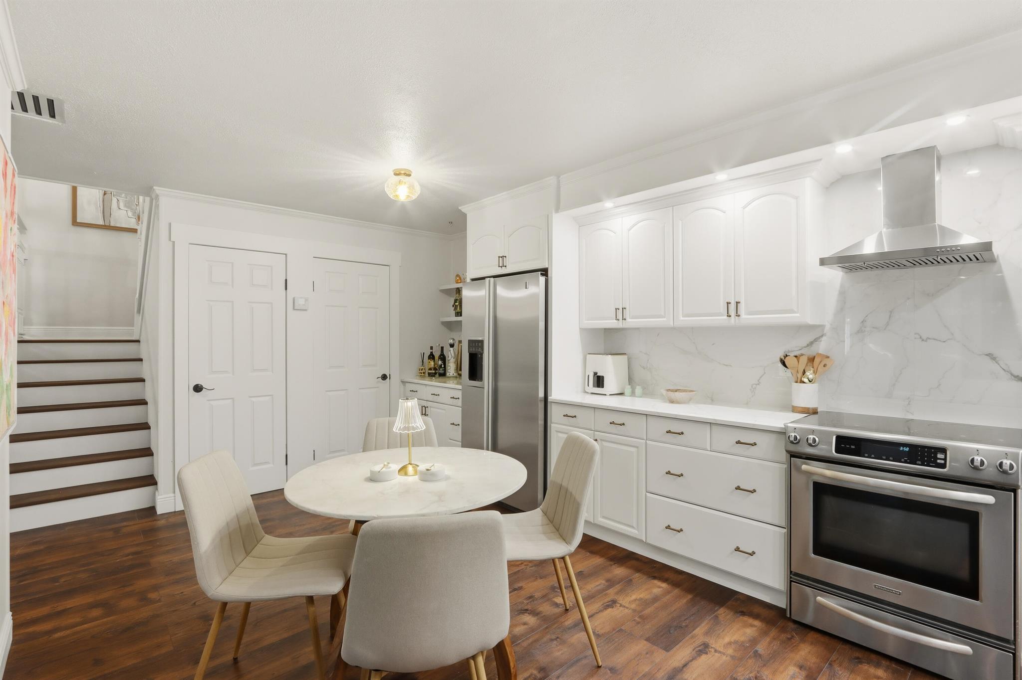 GLENWOOD TWNHS - Residential