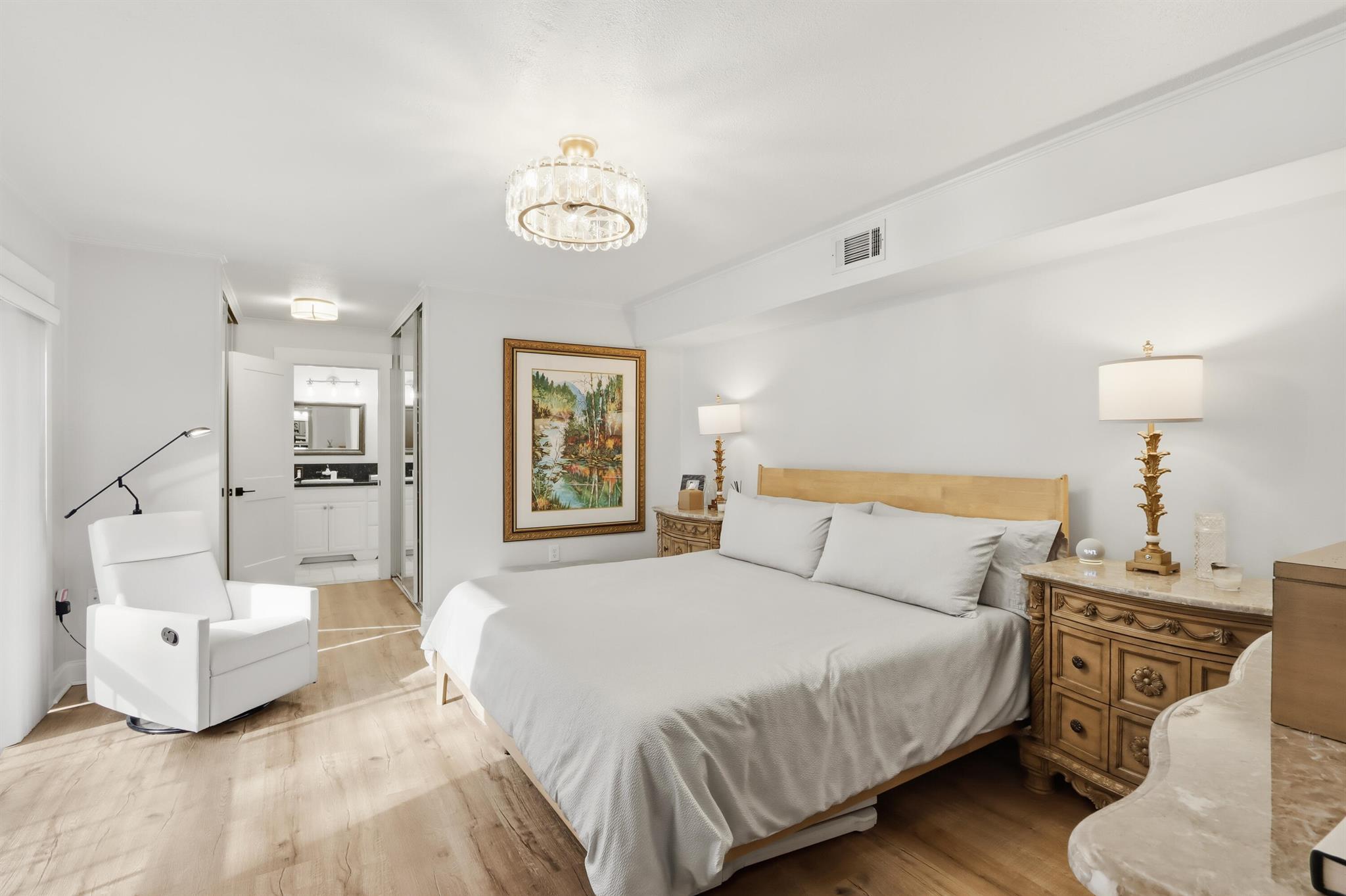 GLENWOOD TWNHS - Residential