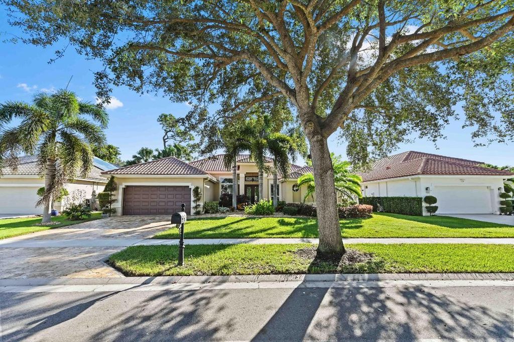 Photo of 22320 Holcomb Place, Boca Raton, FL 33428 (MLS # R11132870)