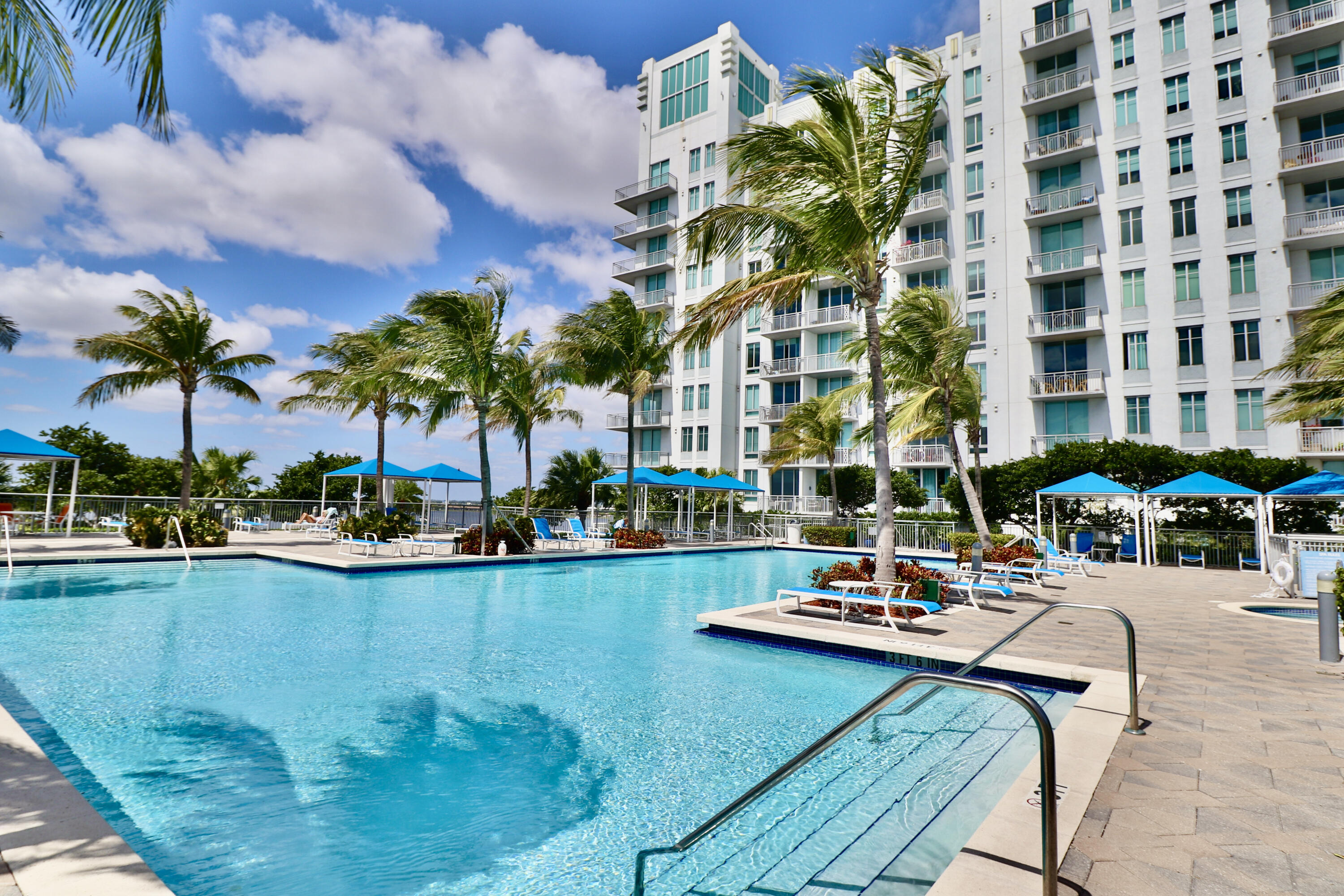 300 S Australian Avenue 703