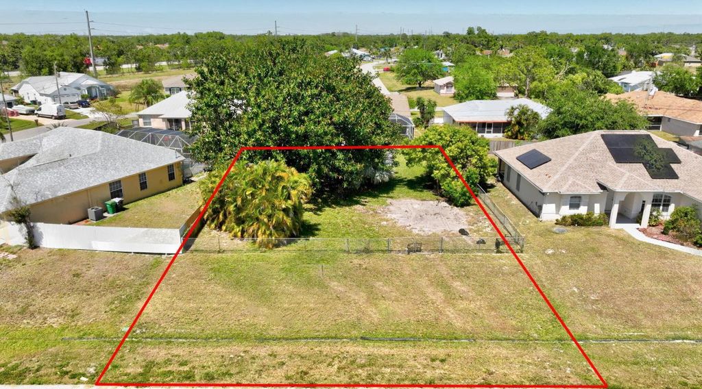 Photo of Tbd NW Bighorn Avenue, Port Saint Lucie, FL 34983 (MLS # R11075700)