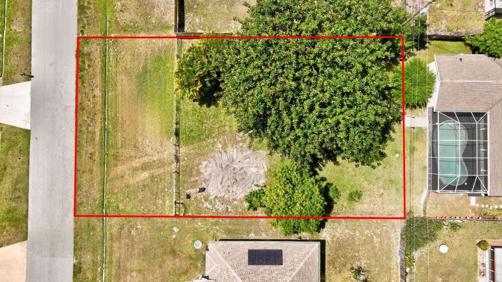 Photo of Tbd NW Bighorn Avenue, Port Saint Lucie, FL 34983 (MLS # R11075700)
