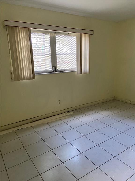 CASTLE APARTMENTS #11 - Residential