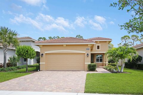 A home in Port Saint Lucie