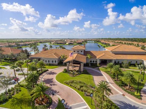 A home in Port Saint Lucie