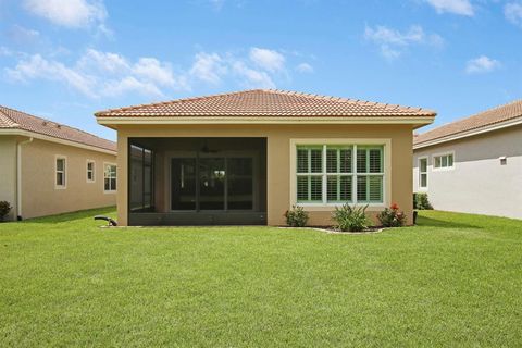 A home in Port Saint Lucie