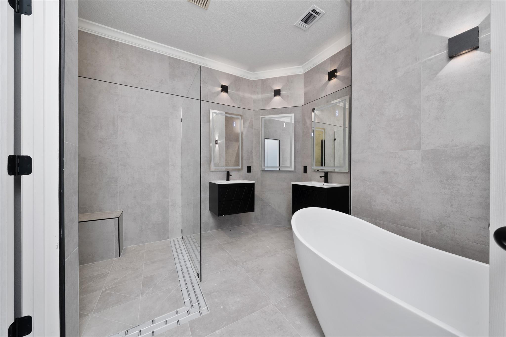 BELLALAGO - Residential