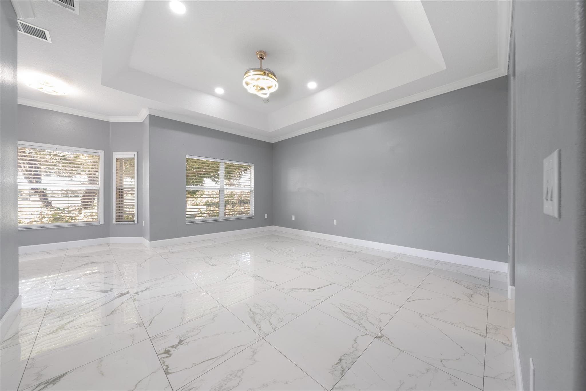 BELLALAGO - Residential