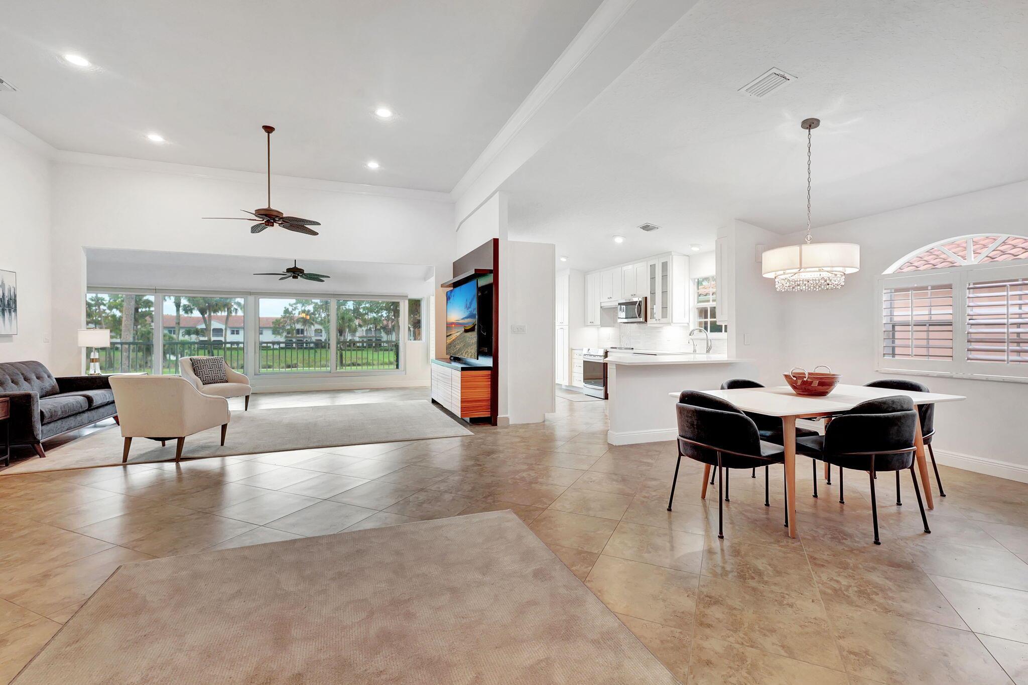 LEGENDS CONDO - Residential